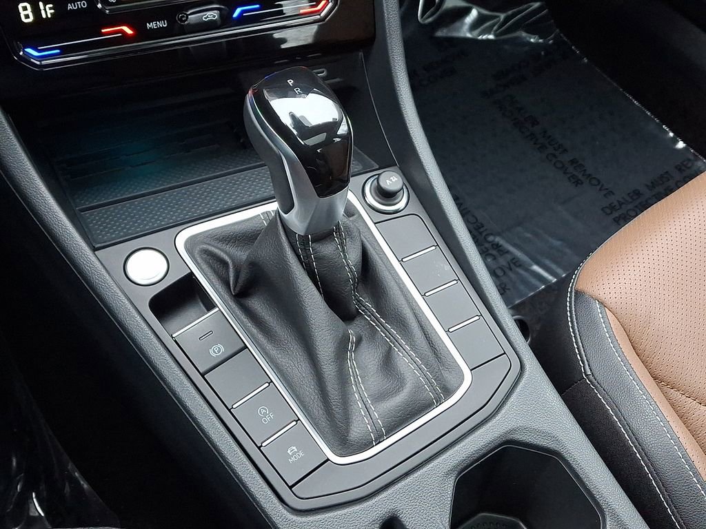 Certified 2025 Volkswagen Jetta SEL image 14
