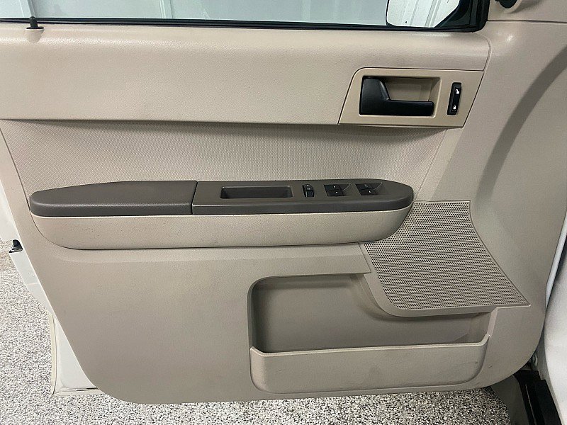 Used 2012 Ford Escape XLS image 10