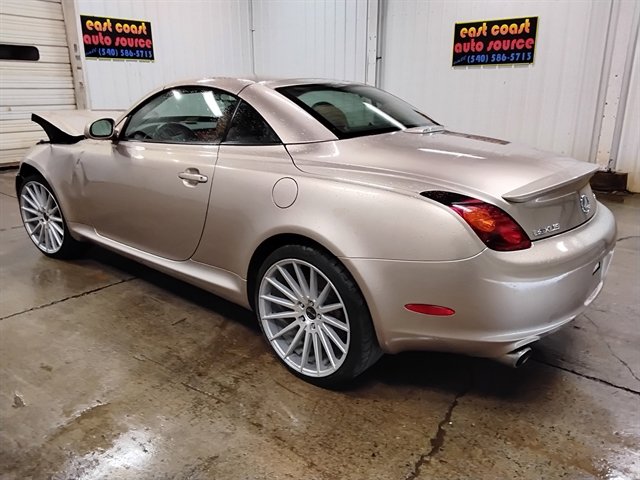 Used 2005 Lexus SC 430 Convertible image 3