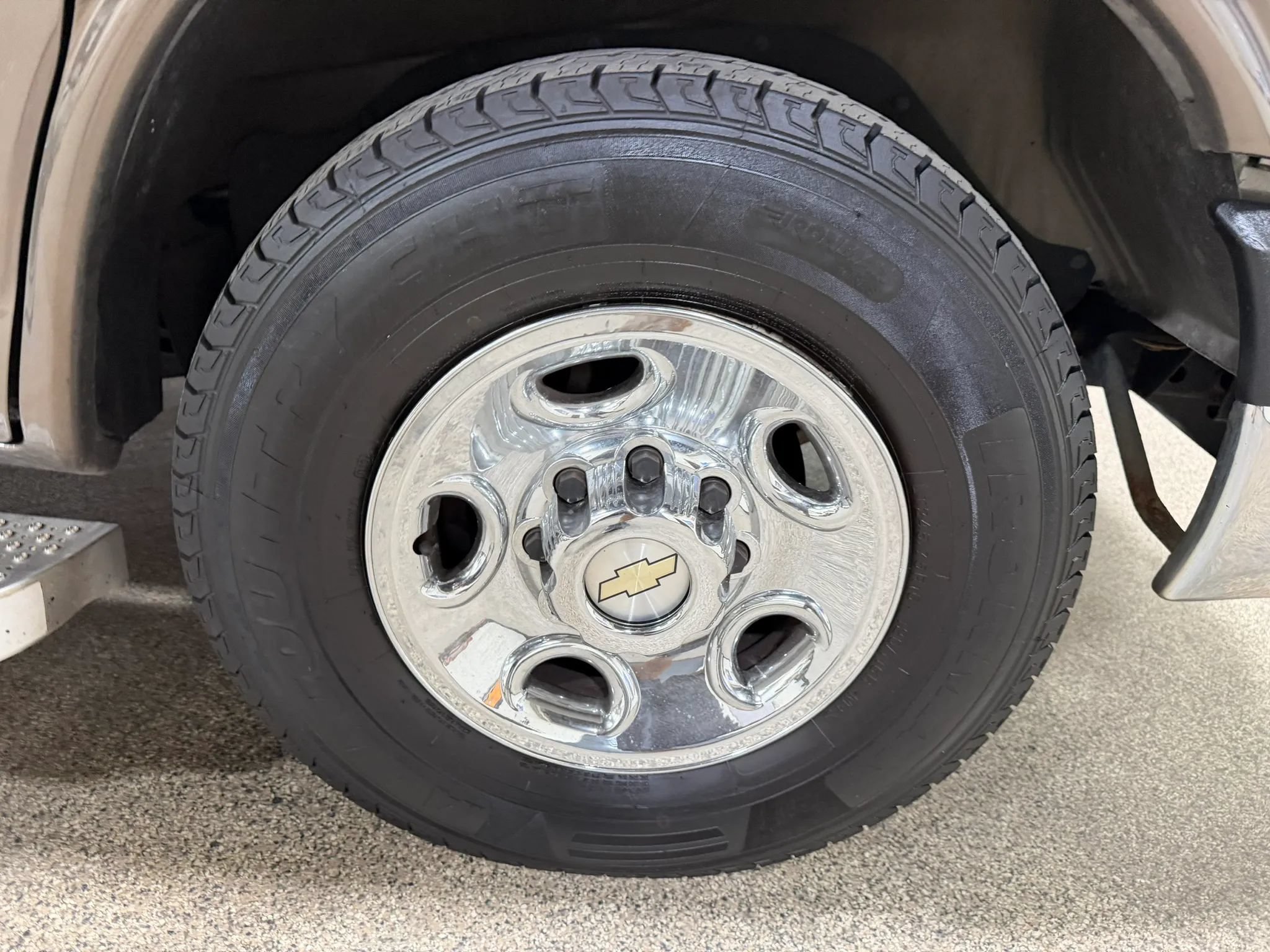 Used 2014 Chevrolet Express 3500 LT w/ LT Preferred Equipment Group RWD image 65