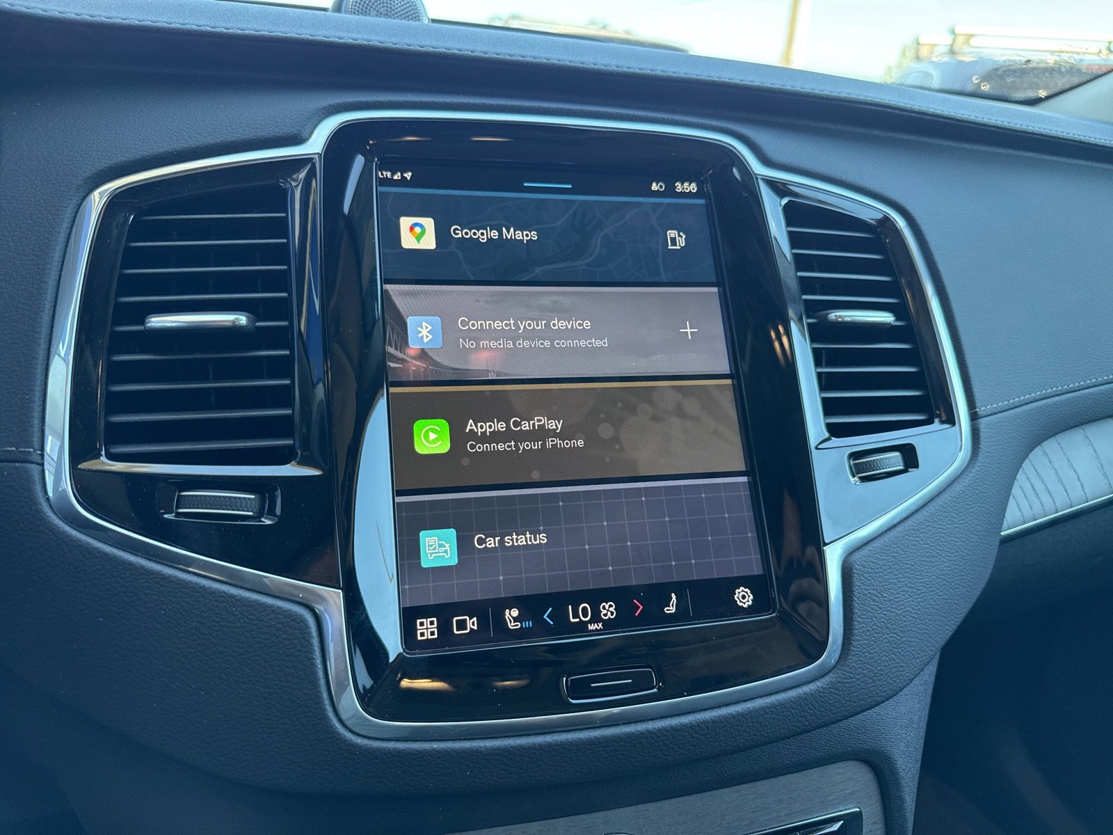 Certified 2025 Volvo XC90 B6 Ultra w/ Protection Package Premier image 22