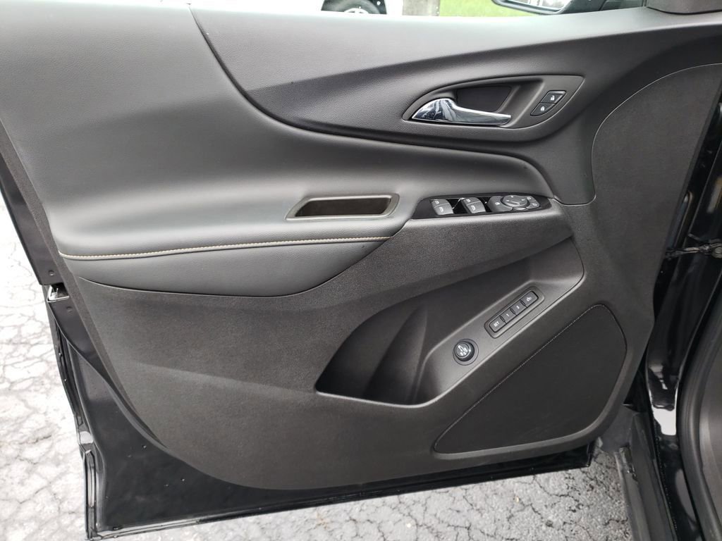 Used 2024 Chevrolet Equinox Premier FWD image 10