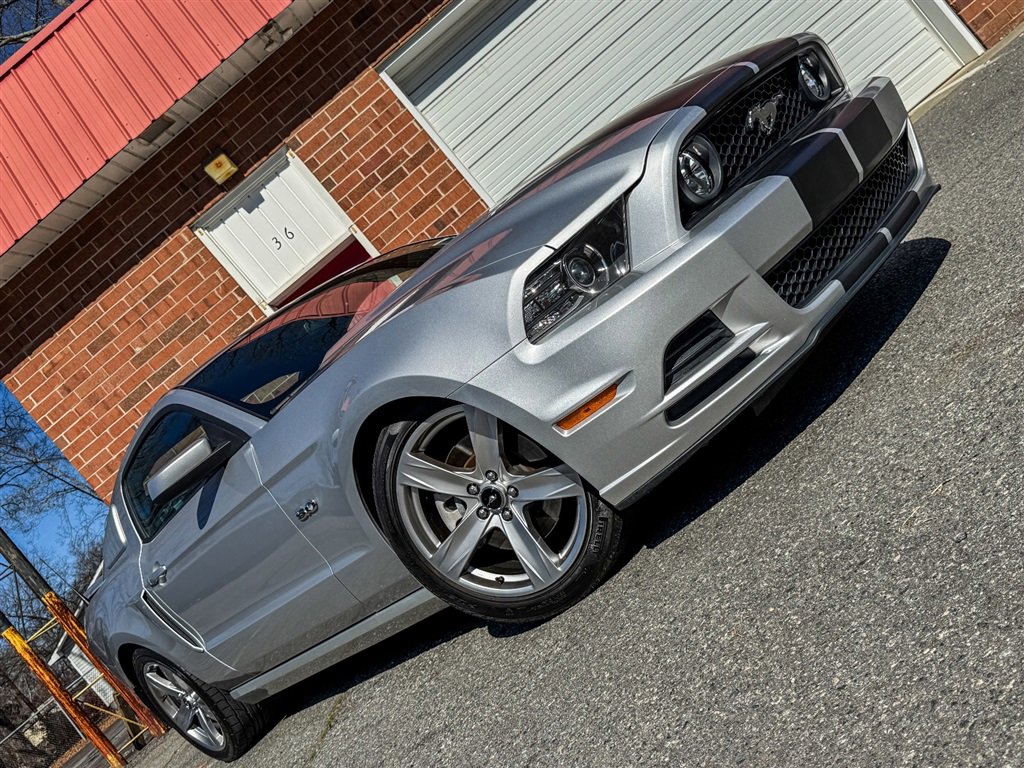 Used 2013 Ford Mustang GT Premium w/ GT Coupe Accessory Pkg 5 image 27