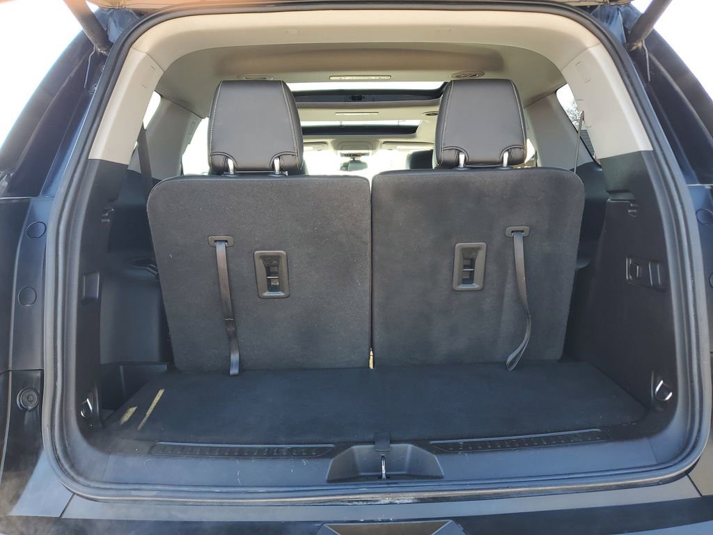 Used 2020 GMC Acadia SLT w/ Premium Package image 7