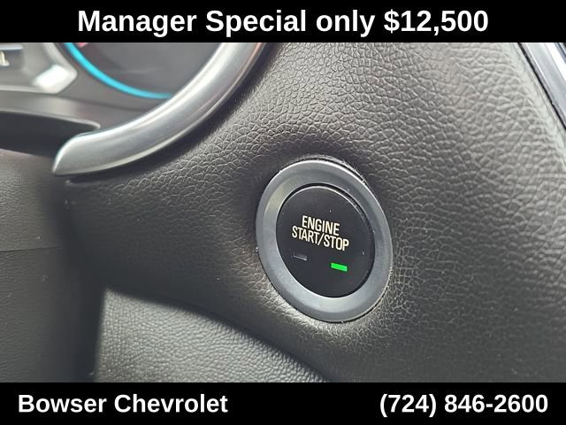 Used 2016 Chevrolet Malibu LT w/ Leather Package image 18