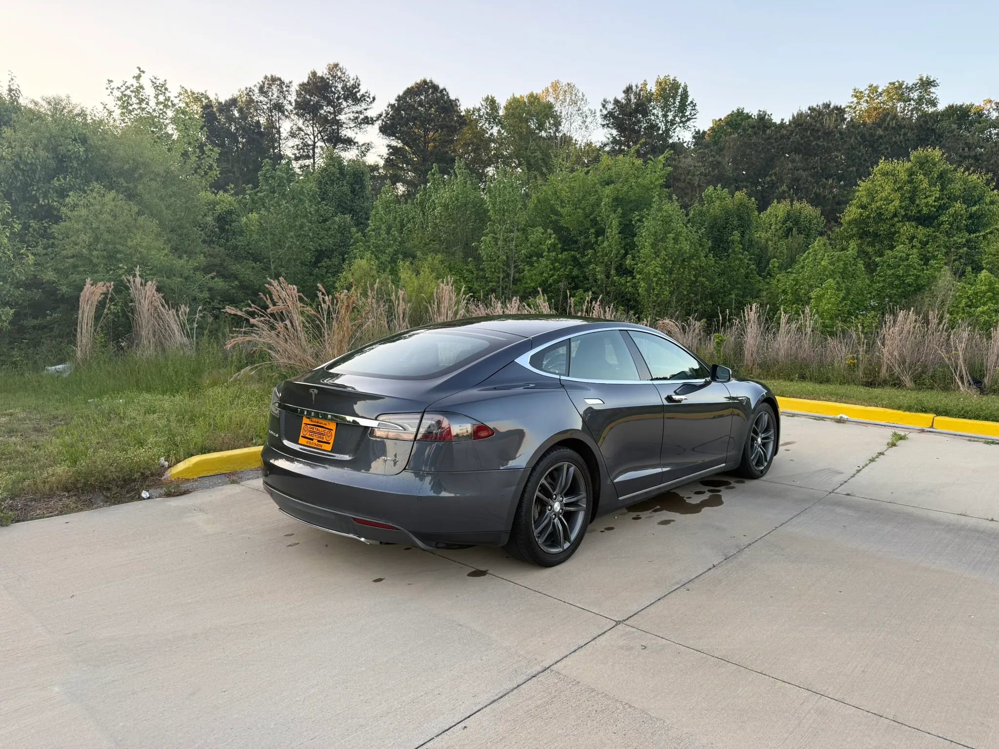Used 2015 Tesla Model S 85D AWD/4WD image 10