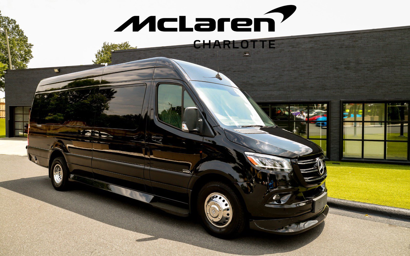 Used 2024 Mercedes-Benz Sprinter 3500 w/ Parking Package image 2