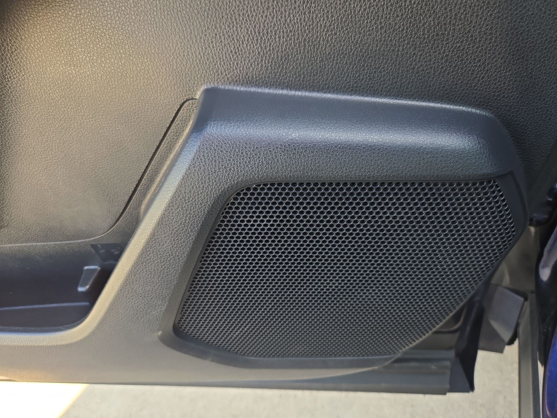 Used 2024 Toyota Highlander XSE FWD image 14