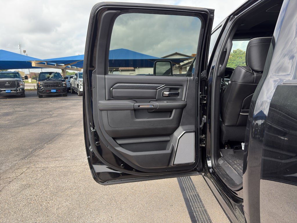 New 2026 RAM 2500 Rebel w/ Rebel Level 2 Equipment Group AWD/4WD image 9
