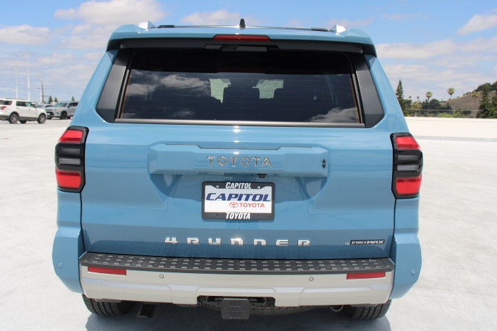 Certified 2026 Toyota 4Runner Limited AWD/4WD image 4