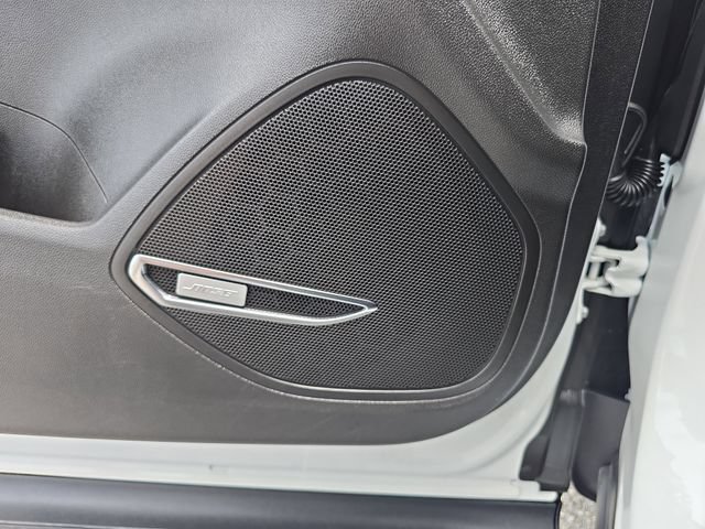 Certified 2025 Buick Envision Sport Touring AWD/4WD image 17
