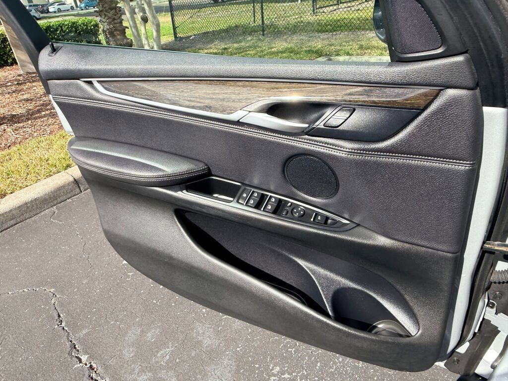 Used 2018 BMW X5 sDrive35i w/ Driving Assistance Package image 21