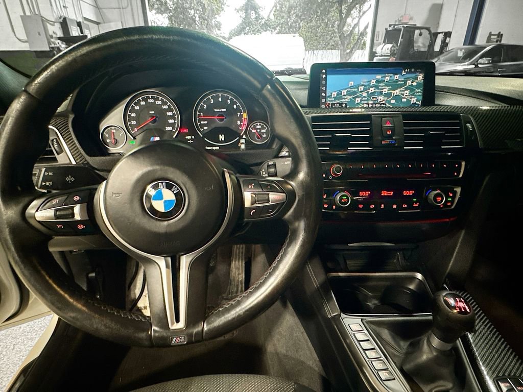 Used 2018 BMW M3 Base image 12