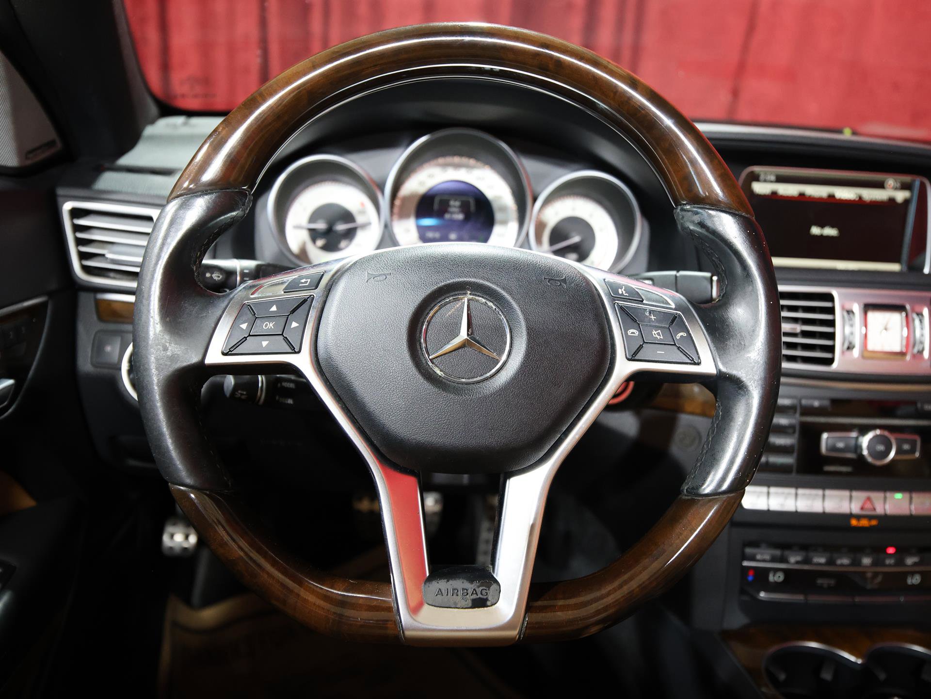 Used 2015 Mercedes-Benz E 400 Cabriolet image 18