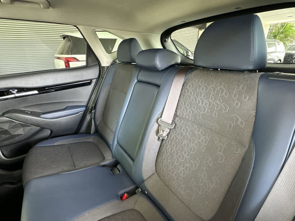 Certified 2025 Kia Seltos S FWD image 22