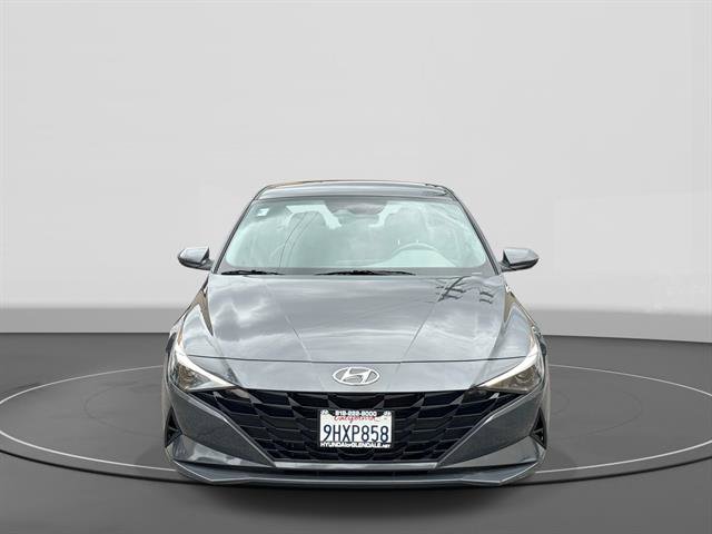 Used 2023 Hyundai Elantra Blue FWD image 2