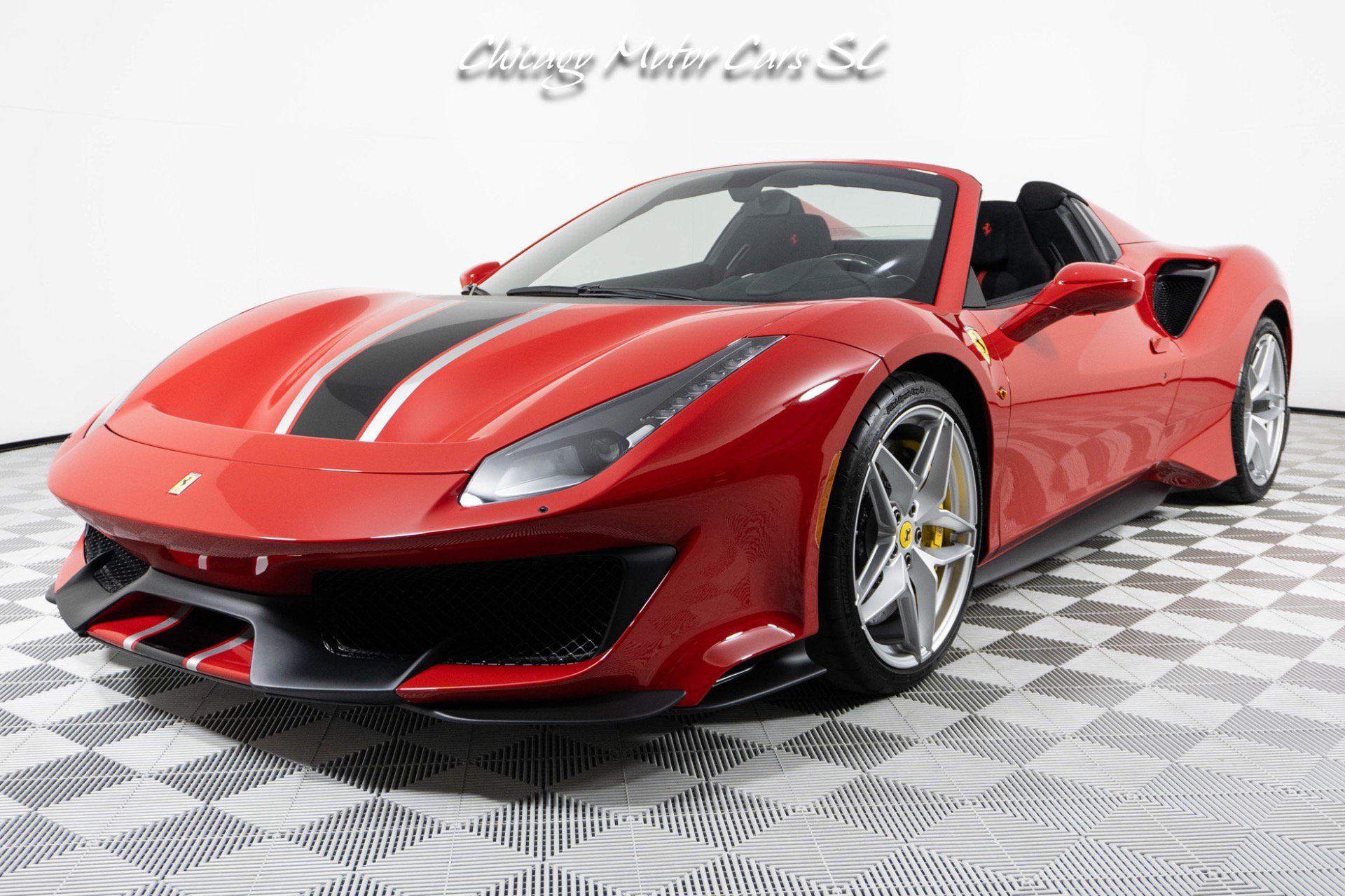 Used 2020 Ferrari 488 Pista Spider RWD image 7