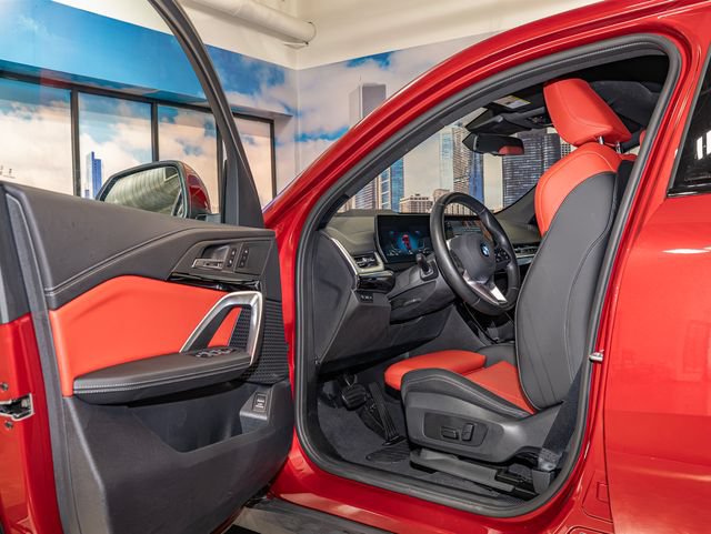 Certified 2025 BMW X2 xDrive28i AWD/4WD image 13