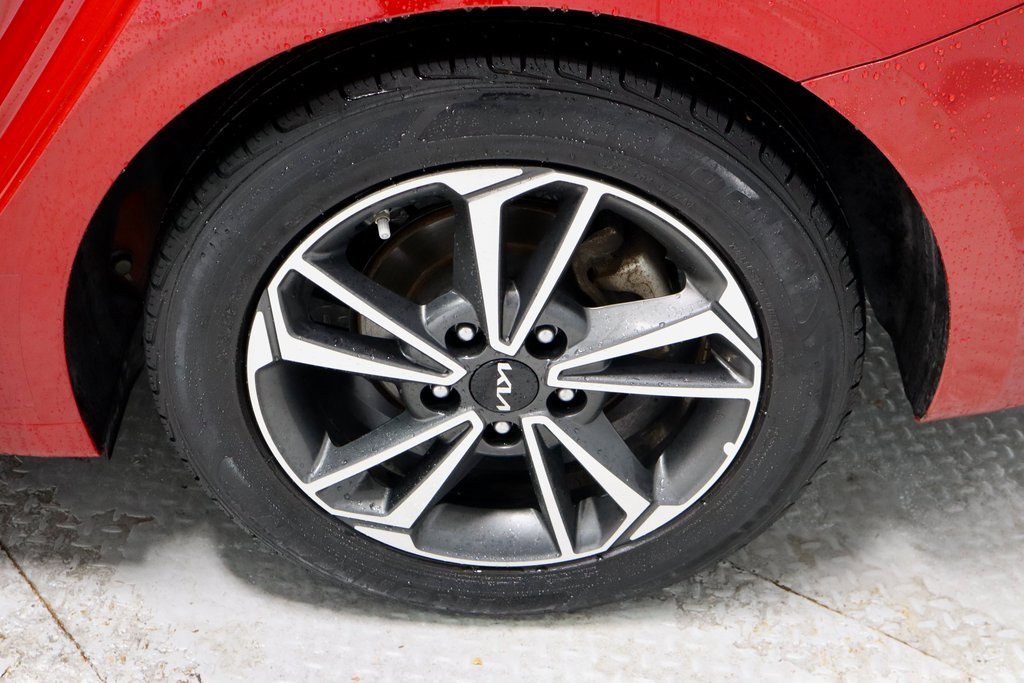 Used 2023 Kia Forte LXS w/ LXS Technology Package image 19