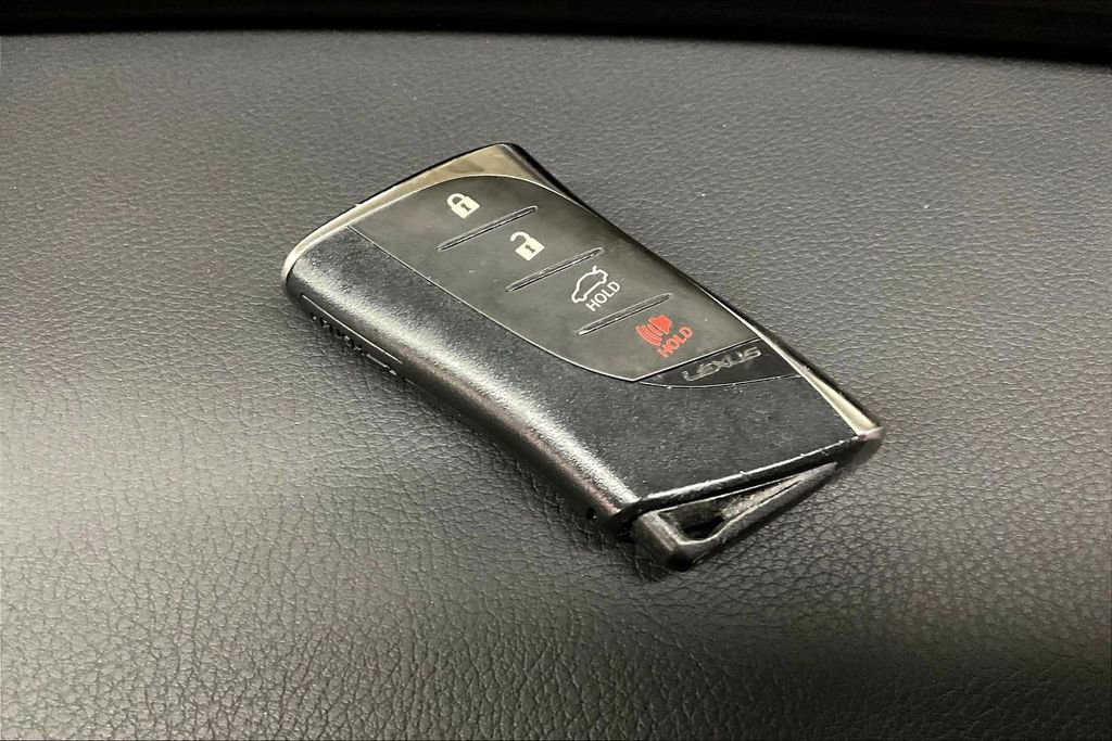 Used 2019 Lexus ES 350 Luxury w/ Premium Package image 35