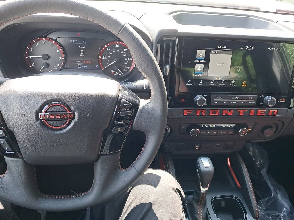 New 2025 Nissan Frontier PRO-4X image 13