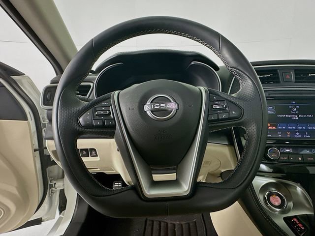 Used 2023 Nissan Maxima Platinum w/ Sport Mat Group FWD image 13