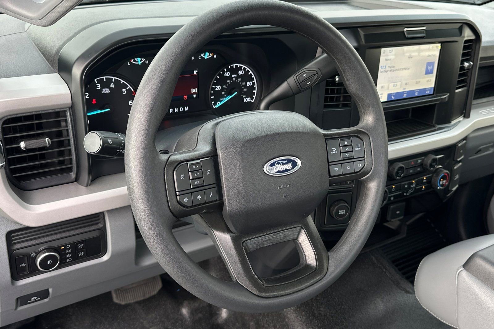 New 2026 Ford F250 XL w/ XL Chrome Package image 12