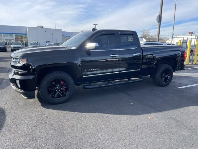 Used 2018 Chevrolet Silverado 1500 LTZ Z71 w/ LTZ Plus Package image 4