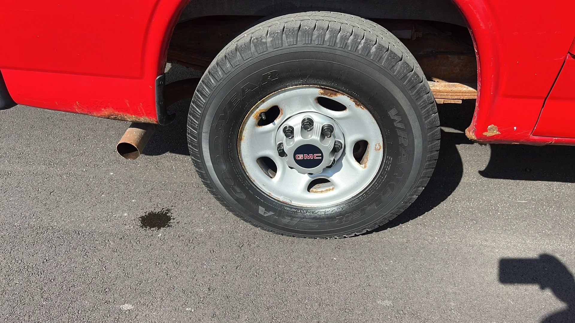 Used 2014 GMC Savana 2500 image 30