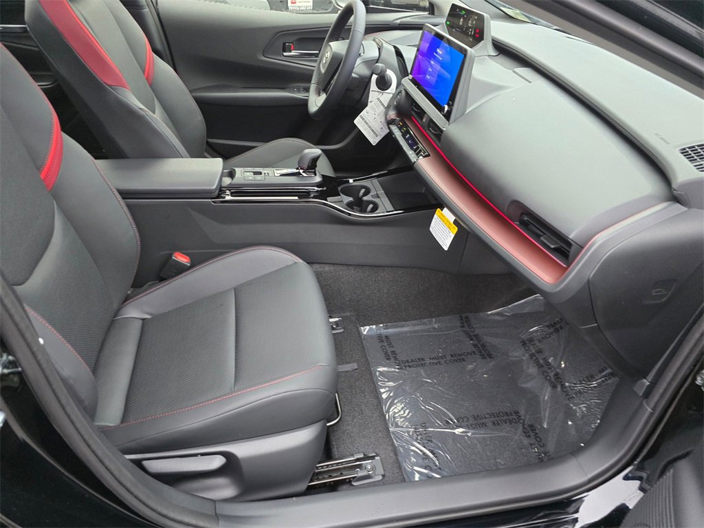 New 2026 Toyota Prius Plug-In Hybrid image 10