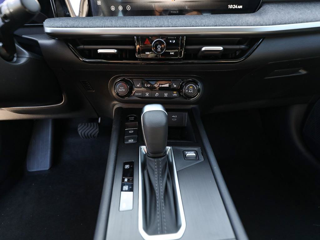 New 2026 Nissan Kicks SV w/ SV Premium Package AWD/4WD image 17
