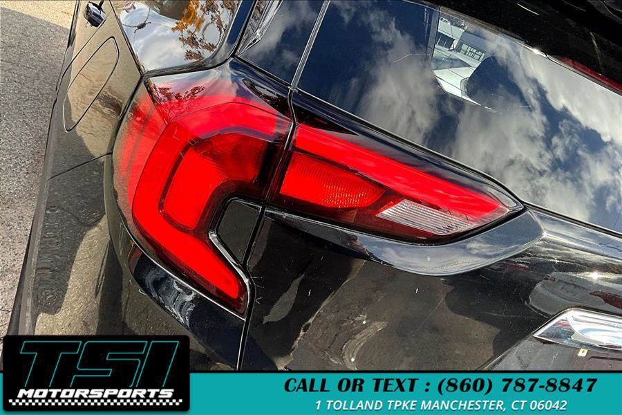 Used 2018 GMC Terrain SLE image 30