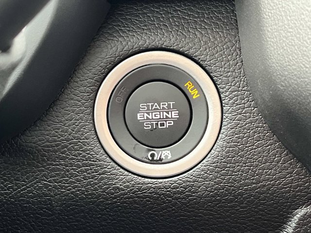 New 2026 RAM 2500 Laramie w/ Sport Appearance Package AWD/4WD image 28