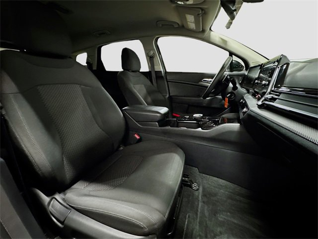 Used 2023 Kia Sportage LX image 30