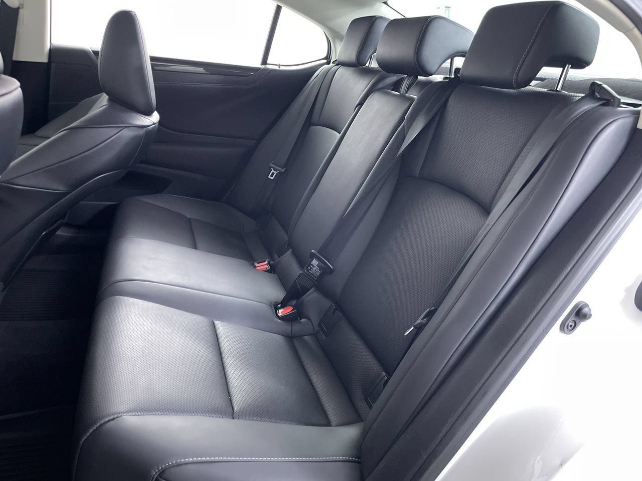 Used 2020 Lexus ES 350 w/ Accessory Package 2 FWD image 21