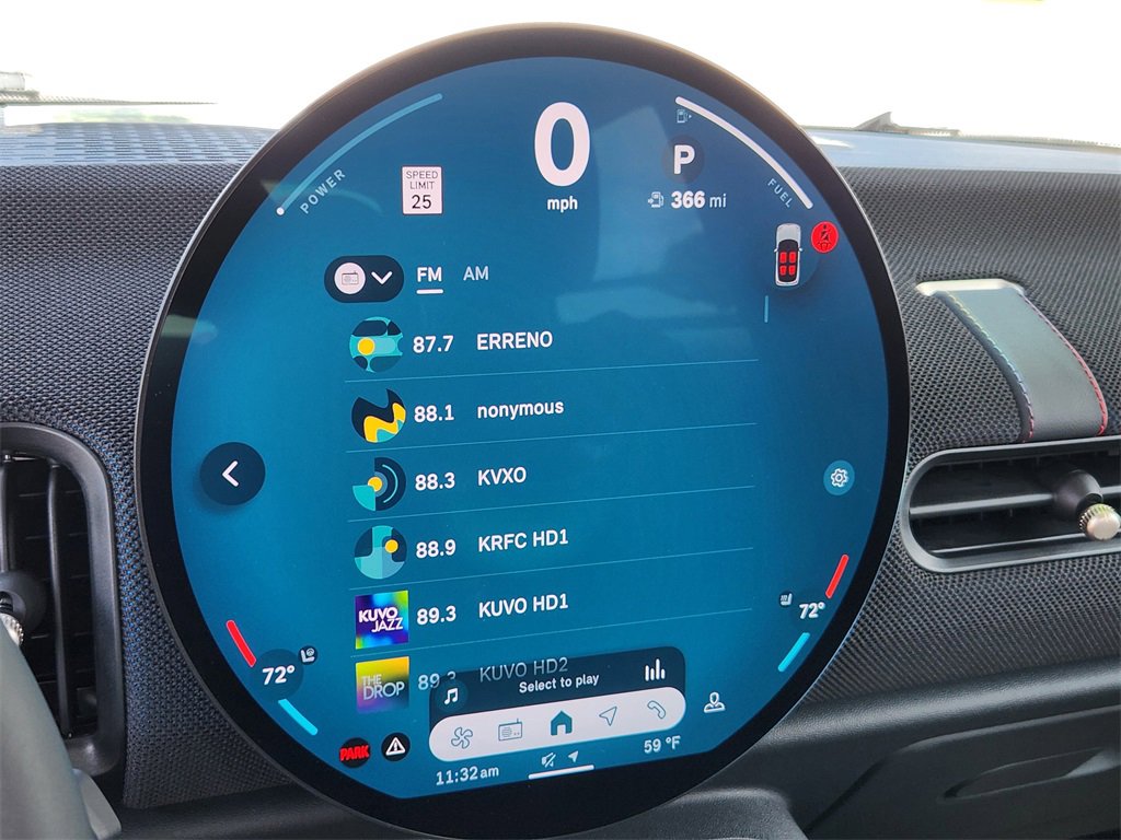 Used 2025 MINI Cooper 2-Door Hardtop image 14