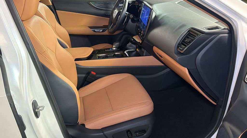 Used 2025 Lexus NX 350 AWD w/ Accessory Package (K3) image 10