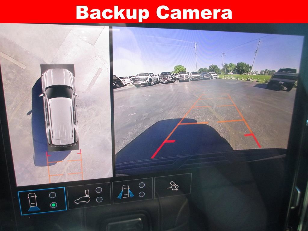 Used 2025 GMC Yukon Elevation w/ Elevation Premium Package AWD/4WD image 18
