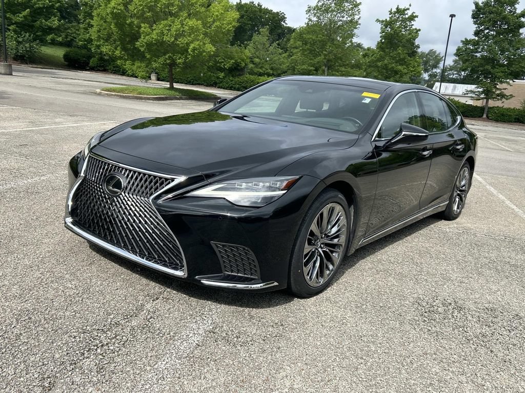 Used 2023 Lexus LS 500 AWD w/ Interior Upgrade Package image 3