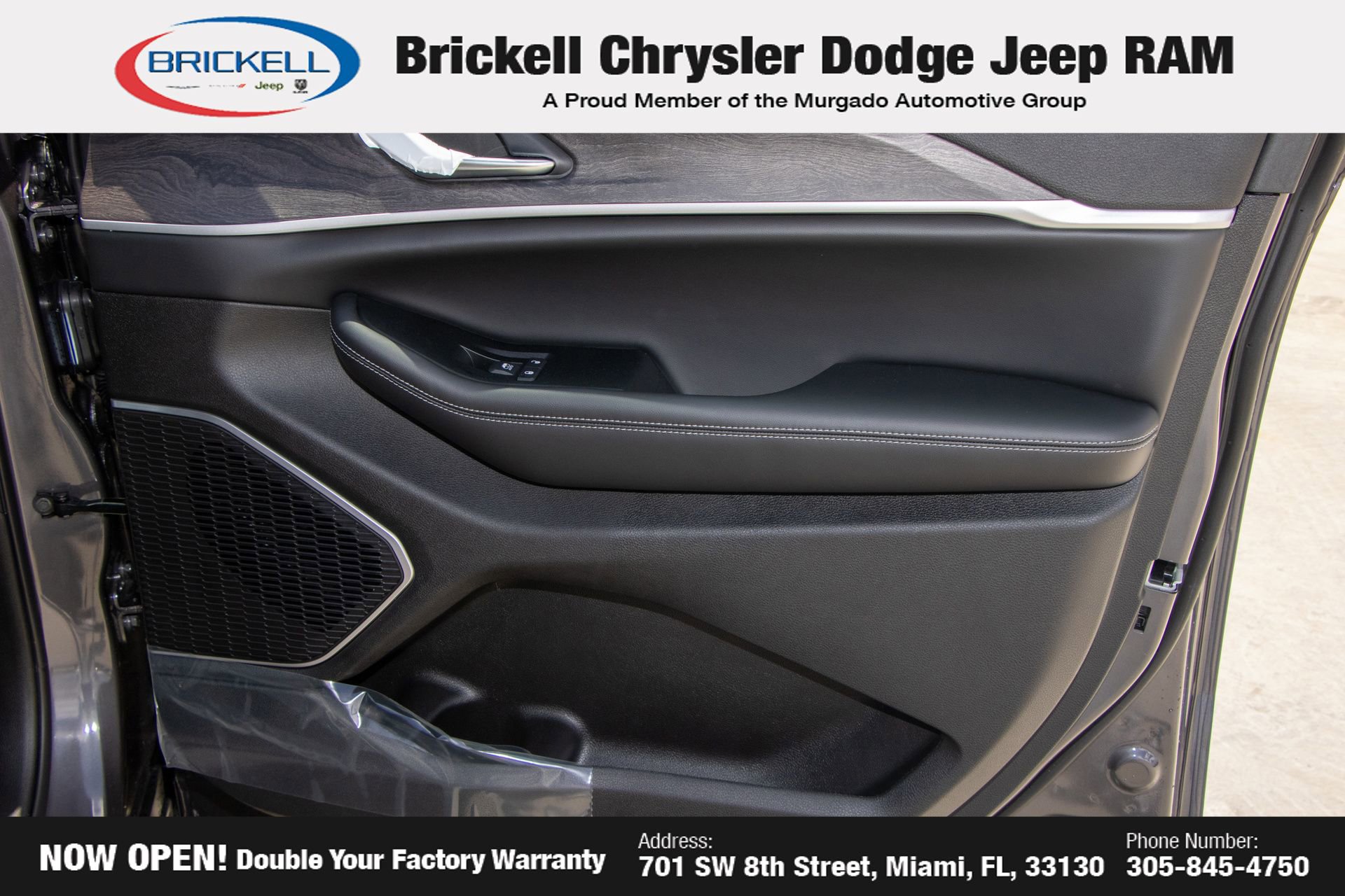 New 2026 Jeep Grand Cherokee L Limited w/ Limited Altitude Package AWD/4WD image 11
