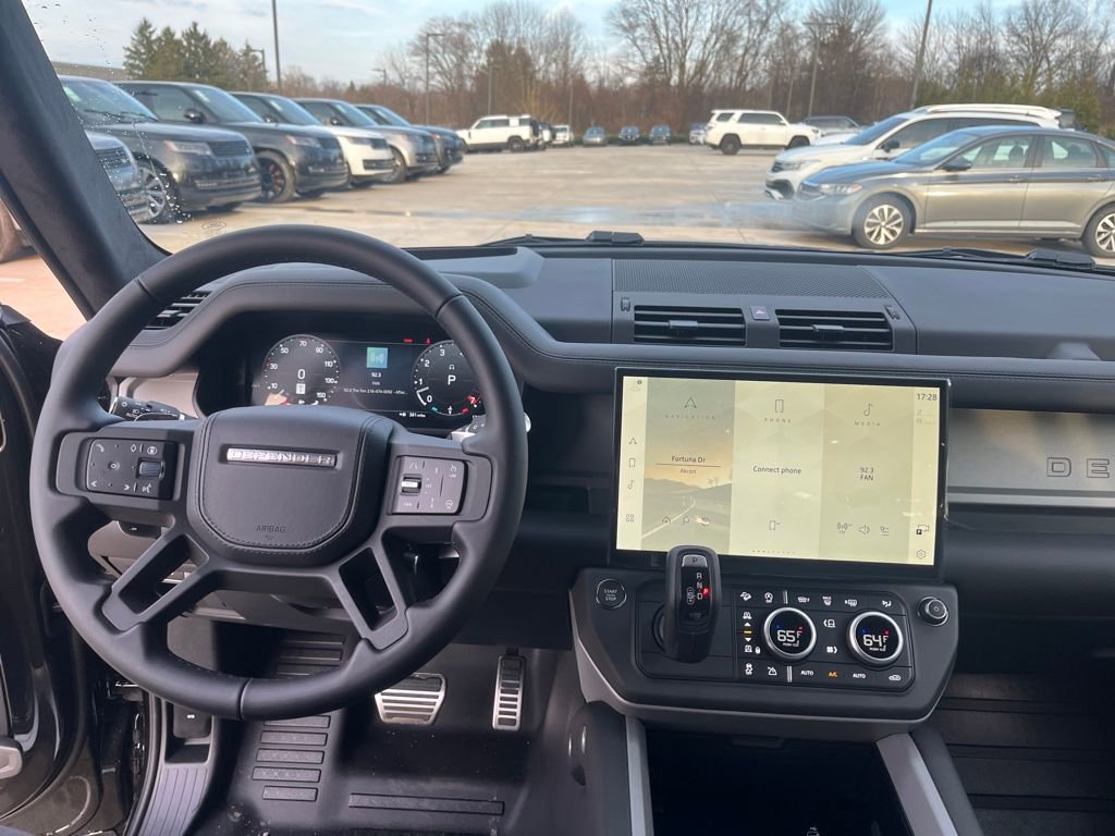 New 2026 Land Rover Defender 110 V8 AWD/4WD image 12