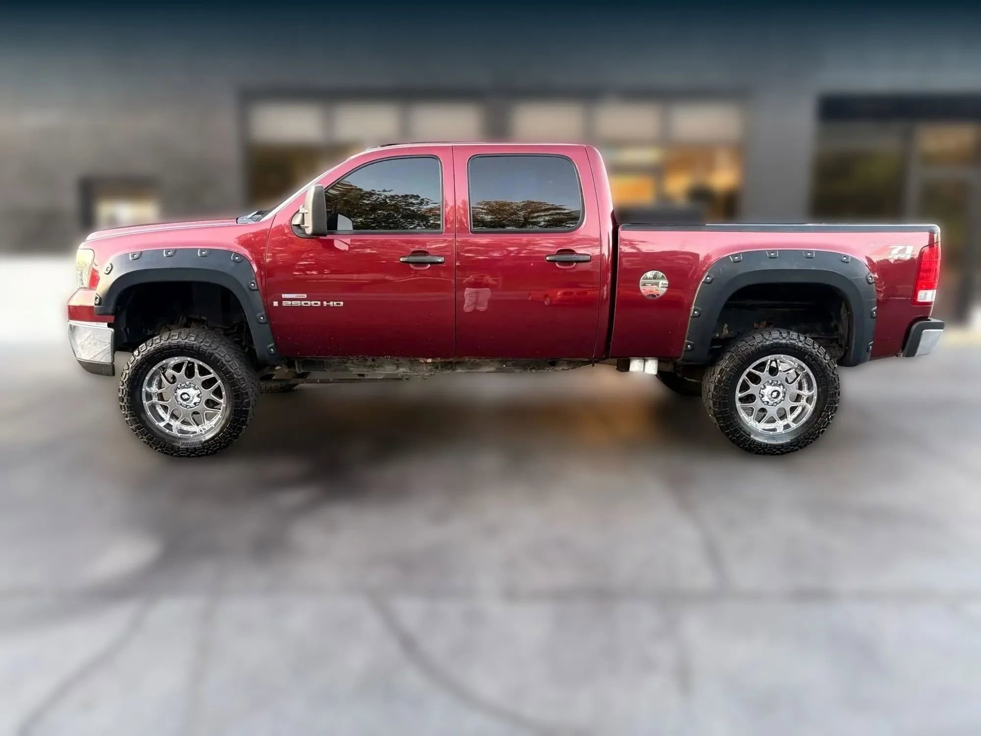 Used 2008 GMC Sierra 2500 SLE image 2