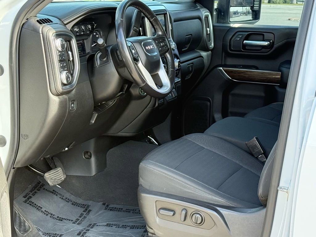 Used 2022 GMC Sierra 2500 SLE w/ SLE Value Package; image 6