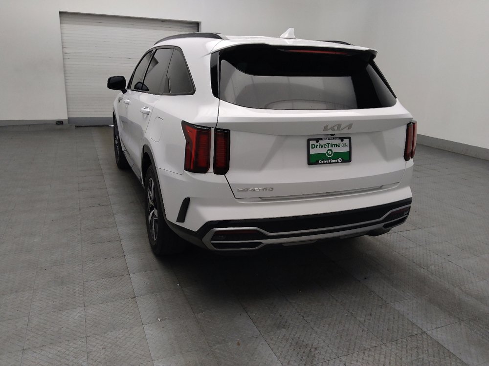 Used 2023 Kia Sorento S FWD image 5