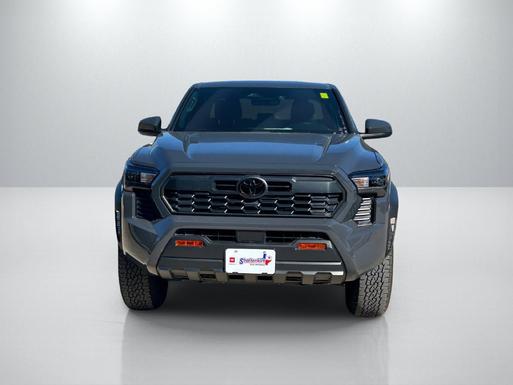 Used 2026 Toyota Tacoma TRD Off-Road AWD/4WD image 2