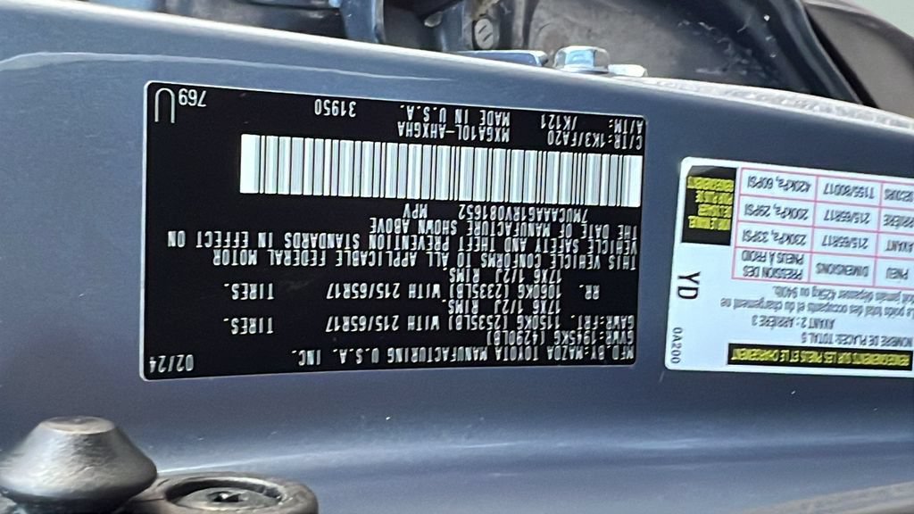 Certified 2024 Toyota Corolla Cross LE FWD image 24