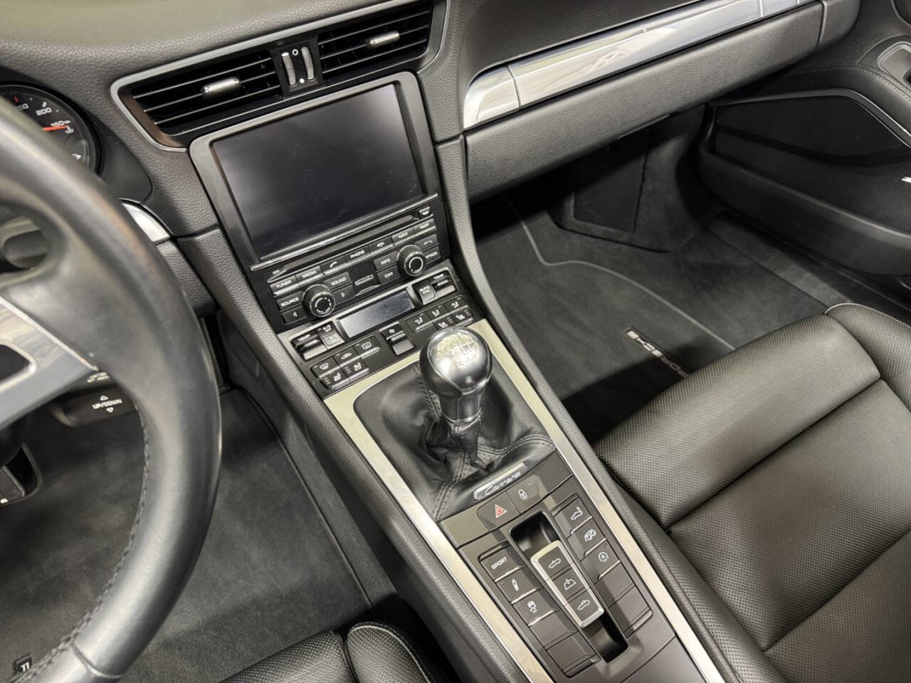 Used 2014 Porsche 911 Carrera S image 23