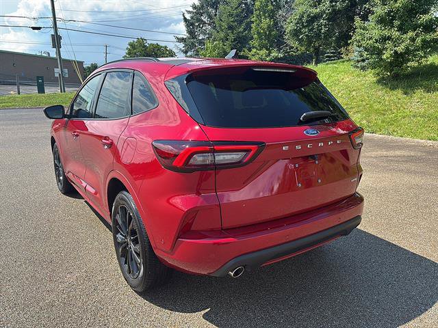 Certified 2023 Ford Escape ST-Line Elite w/ Premium Technology Package AWD/4WD video 2