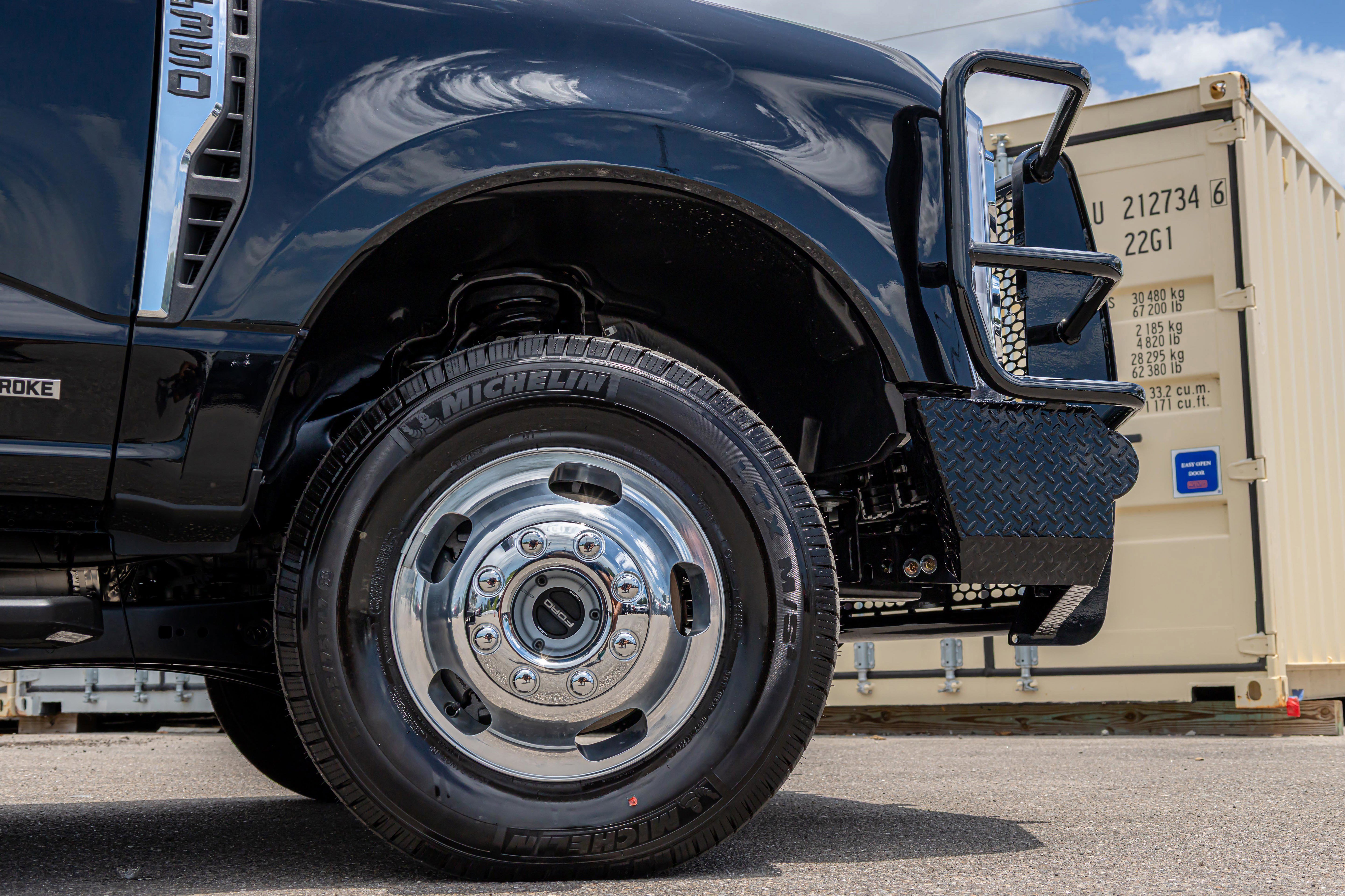 New 2026 Ford F350 Lariat AWD/4WD image 17