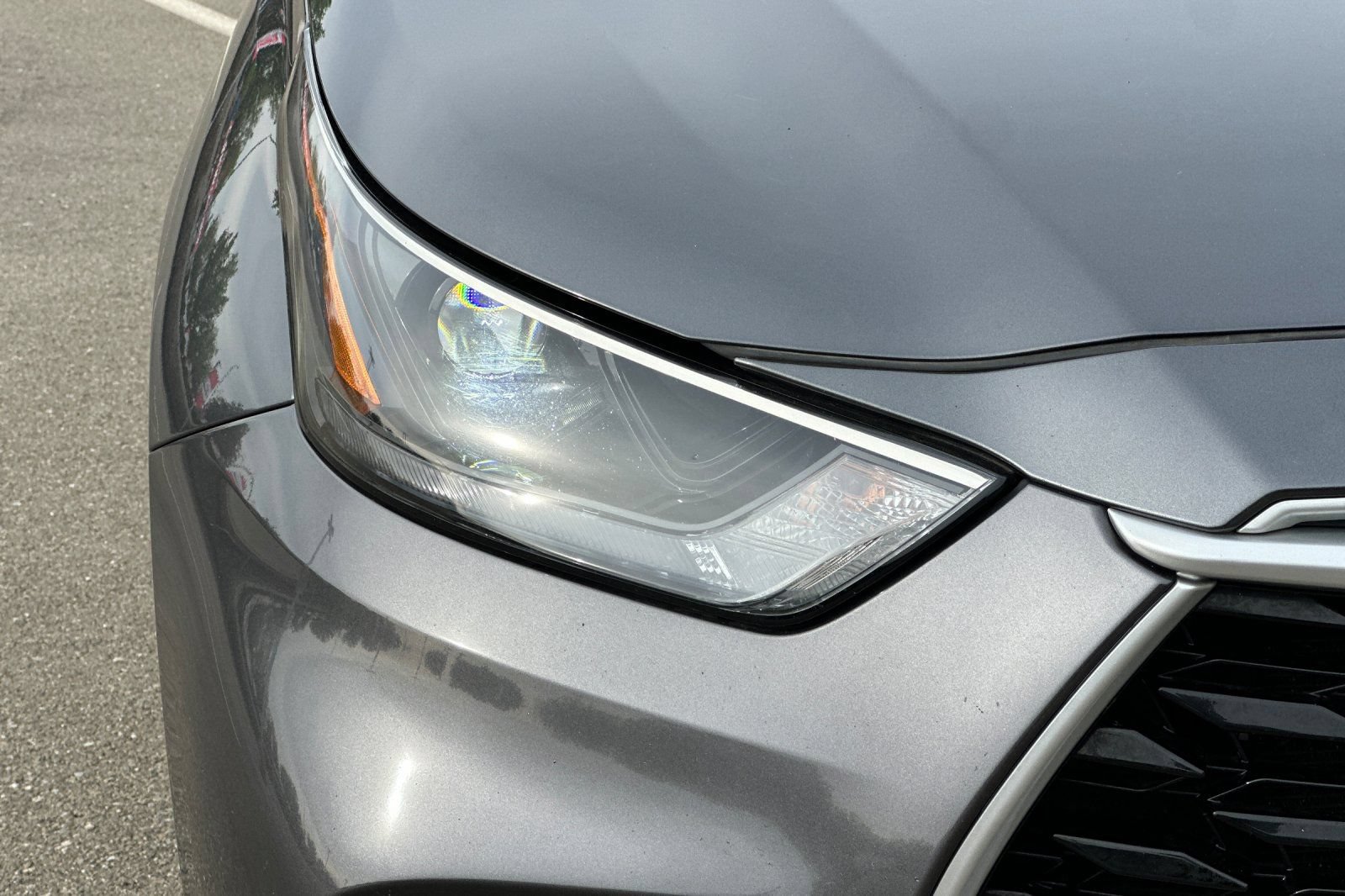 Used 2023 Toyota Highlander XLE AWD/4WD image 45